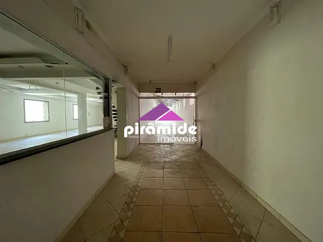 Ponto com 579m², à venda ou para alugar, no bairro Jardim São Dimas em São José dos Campos