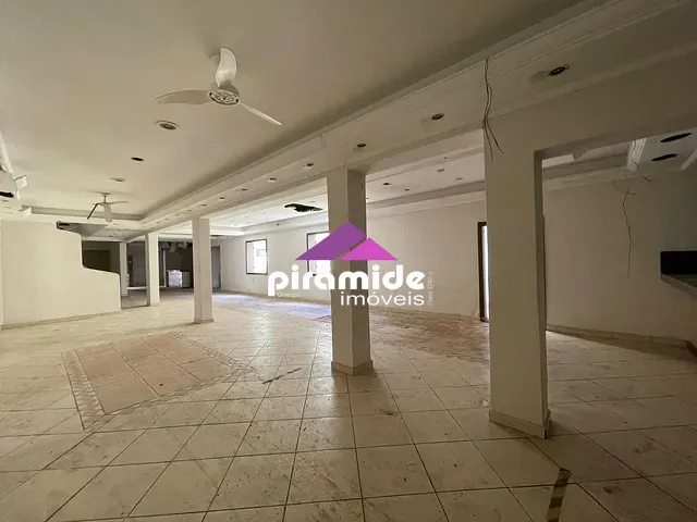 Ponto com 579m², à venda ou para alugar, no bairro Jardim São Dimas em São José dos Campos
