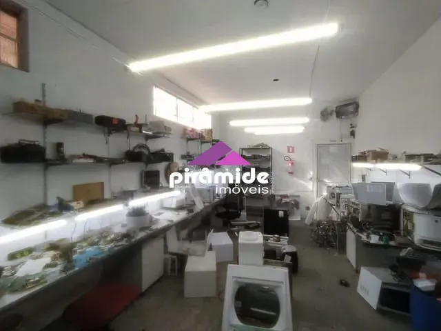 Ponto com 477m², à venda, no bairro Jardim Bela Vista em São José dos Campos