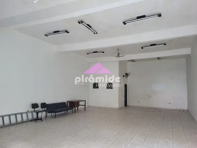 Ponto com 110m², à venda ou para alugar, no bairro Centro em São José dos Campos