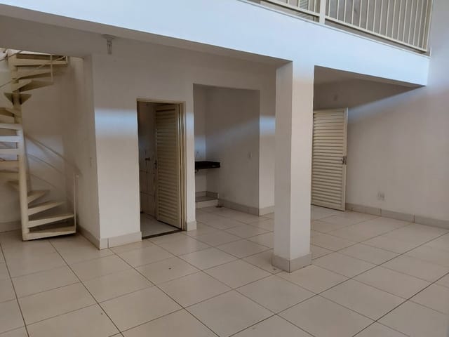Foto do Ponto - Ponto para alugar, 104 m² por R$ 5.000,00/mês - Nossa Senhora da Abadia - Uberaba/MG | ZUCATO IMOBILIARIA LTDA