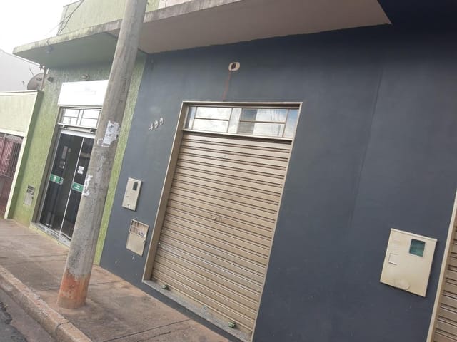 Foto do Ponto - Ponto para alugar, 10 m² por R$ 700,00/mês - Leblon - Uberaba/MG | ZUCATO IMOBILIARIA LTDA