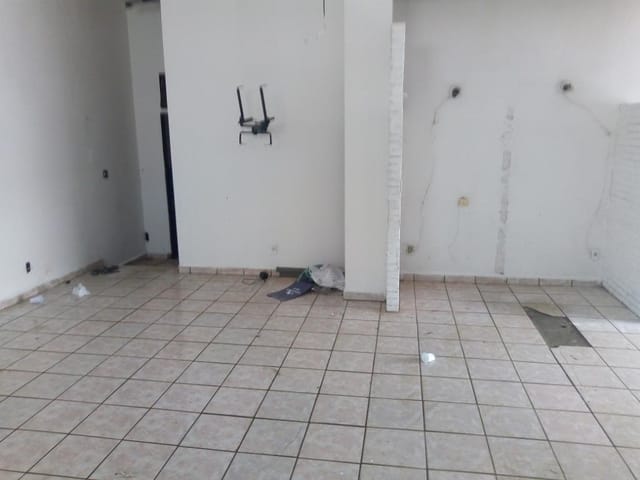 Foto do Ponto - Ponto para alugar, 80 m² por R$ 1.350,00/mês - Leblon - Uberaba/MG | ZUCATO IMOBILIARIA LTDA