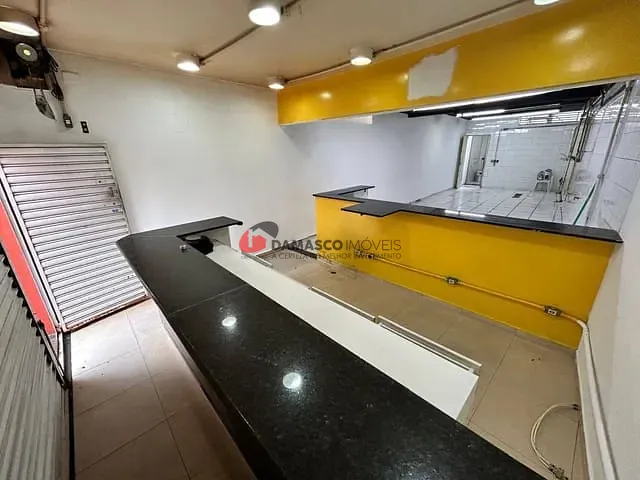 Ponto com 138m², para alugar, no bairro Santa Paula em São Caetano do Sul