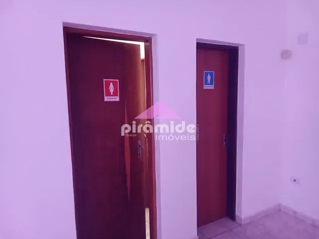 Ponto com 250m², para alugar, no bairro Jardim São Dimas em São José dos Campos