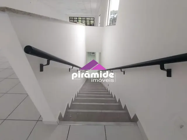Ponto com 200m², para alugar, no bairro Jardim Imperial em São José dos Campos