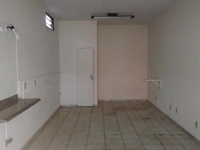 Foto do Ponto - Ponto para Locação 10M², Jardim Induberaba, Uberaba - MG | ZUCATO IMOBILIARIA LTDA