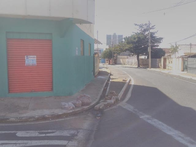 Foto do Ponto - Ponto comercial para locação, Mercês, Uberaba. | ZUCATO IMOBILIARIA LTDA