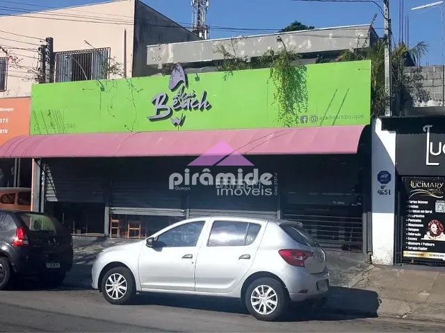 Ponto com 250m², à venda, no bairro Bosque dos Eucaliptos em São José dos Campos