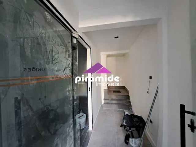 Ponto com 100m², para alugar, no bairro Vila Adyana em São José dos Campos