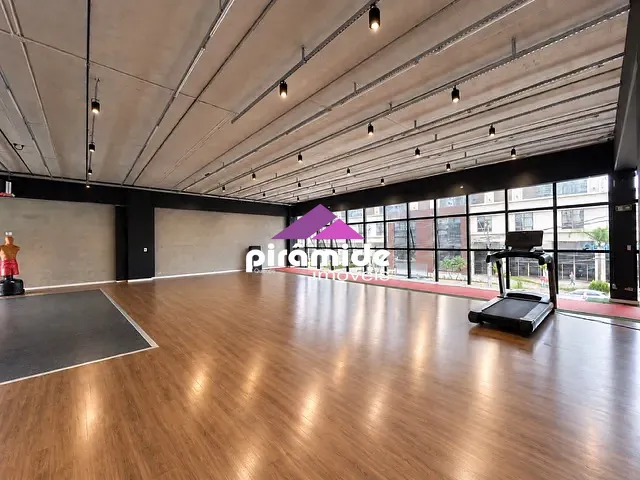 Ponto com 335m², para alugar, no bairro Jardim Aquárius em São José dos Campos