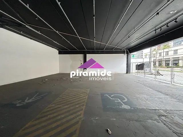 Ponto com 335m², para alugar, no bairro Jardim Aquárius em São José dos Campos