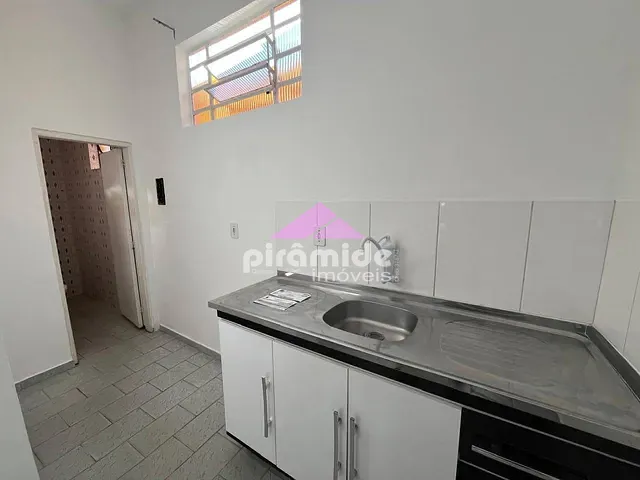 Ponto para alugar, no bairro Centro em Caraguatatuba