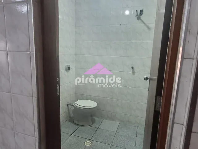 Ponto com 252m², para alugar, no bairro Parque Residencial Flamboyant em São José dos Campos