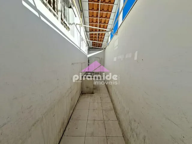 Ponto com 250m², para alugar, no bairro Jardim Alvorada em São José dos Campos