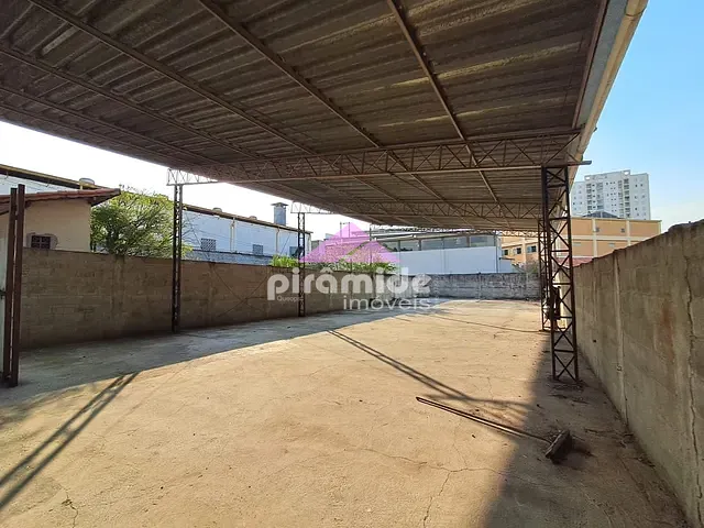Galpão / Barracão para alugar, no bairro Vila Nair em São José dos Campos