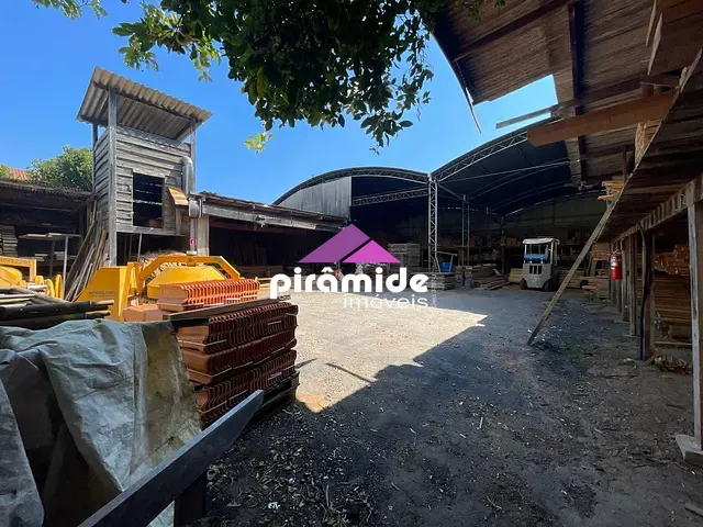 Ponto com 1148m², à venda, no bairro Jardim Ismênia em São José dos Campos