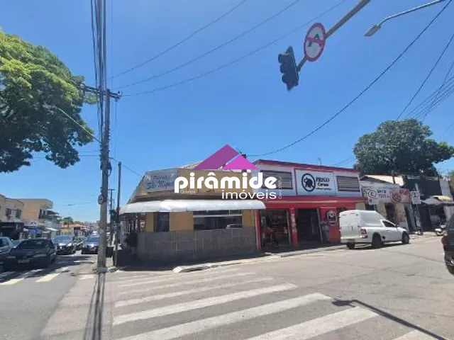 Ponto com 737m², à venda, no bairro Santana em São José dos Campos