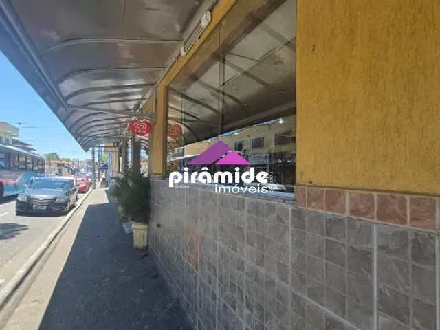 Ponto com 737m², à venda, no bairro Santana em São José dos Campos
