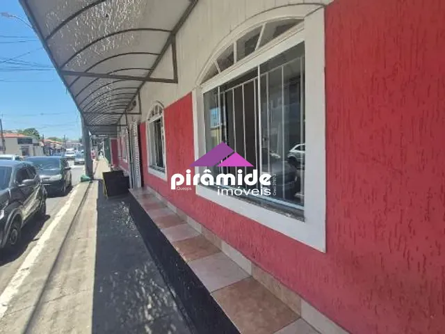 Ponto com 737m², à venda, no bairro Santana em São José dos Campos