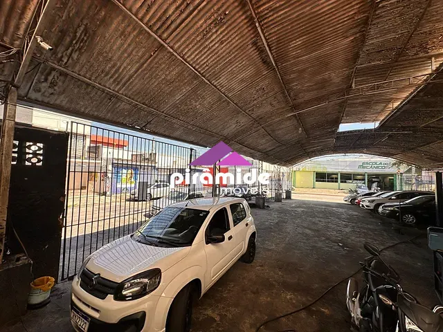 Ponto com 380m², à venda, no bairro Centro em São José dos Campos