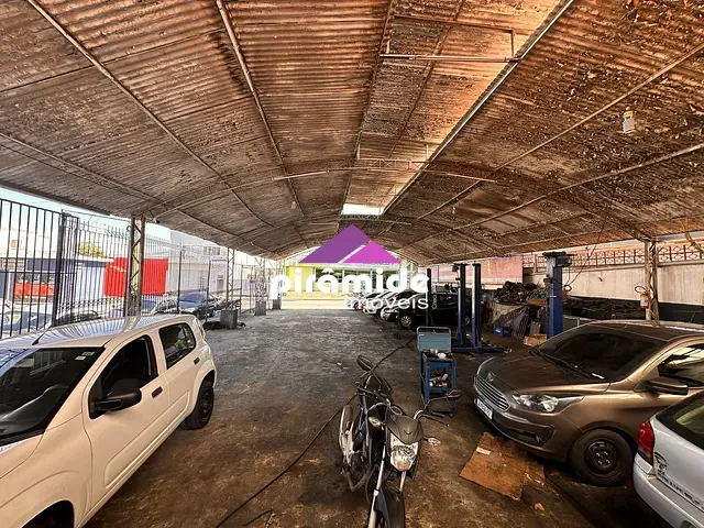 Ponto com 380m², à venda, no bairro Centro em São José dos Campos