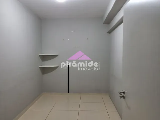 Ponto com 130m², para alugar, no bairro Vila Rubi em São José dos Campos
