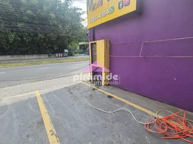 Ponto com 200m², à venda ou para alugar, no bairro Jardim da Granja em São José dos Campos