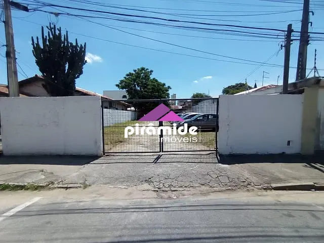 Ponto com 585m², para alugar, no bairro Centro em São José dos Campos