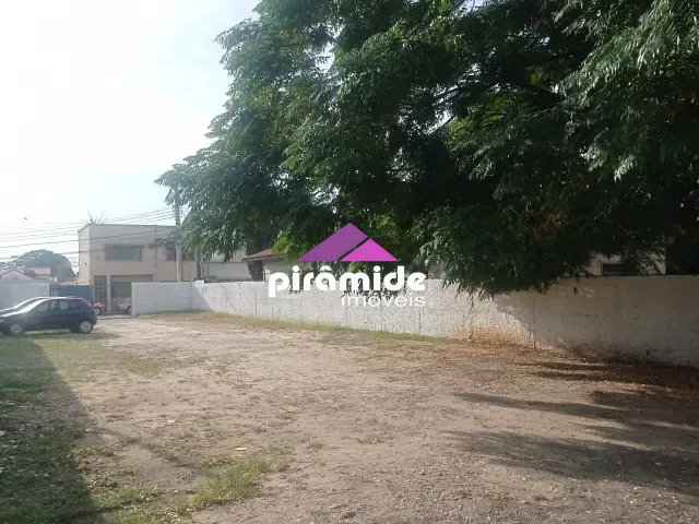 Ponto com 585m², para alugar, no bairro Centro em São José dos Campos