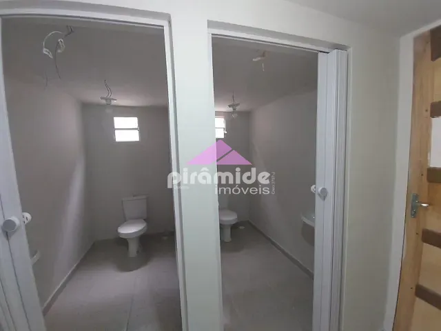 Ponto com 112m², à venda ou para alugar, no bairro Jardim Pereira do Amparo em Jacareí