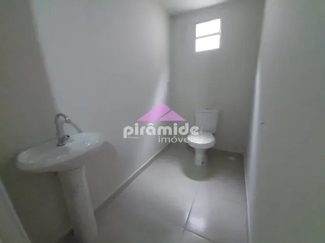 Ponto com 112m², à venda ou para alugar, no bairro Jardim Pereira do Amparo em Jacareí