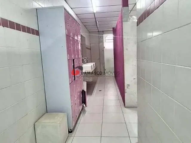 Ponto com 255m², para alugar, no bairro Cerâmica em São Caetano do Sul