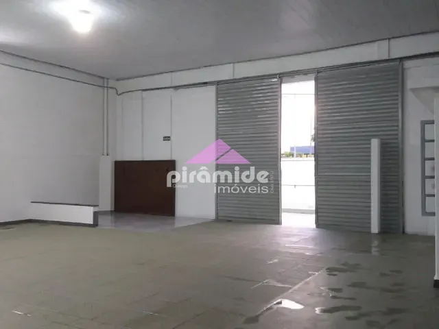 Ponto à venda ou para alugar, no bairro Jardim Aruan em Caraguatatuba