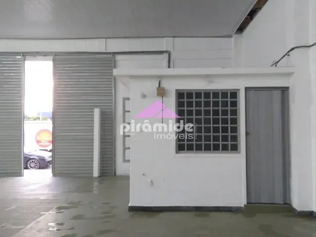 Ponto à venda ou para alugar, no bairro Jardim Aruan em Caraguatatuba
