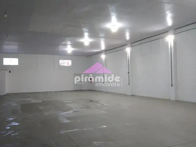 Ponto à venda ou para alugar, no bairro Jardim Aruan em Caraguatatuba