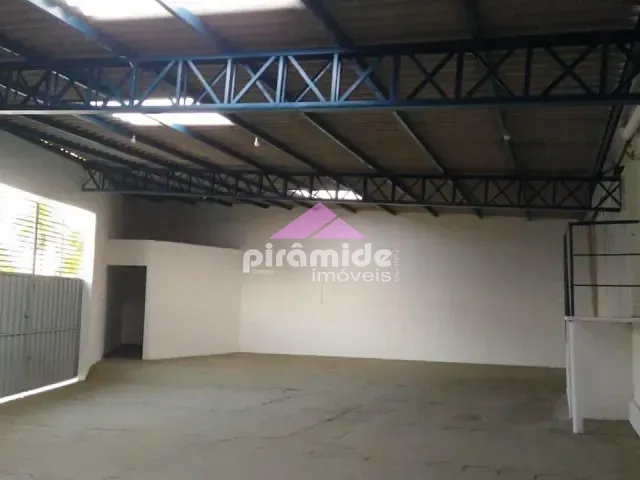 Ponto à venda ou para alugar, no bairro Jardim Aruan em Caraguatatuba