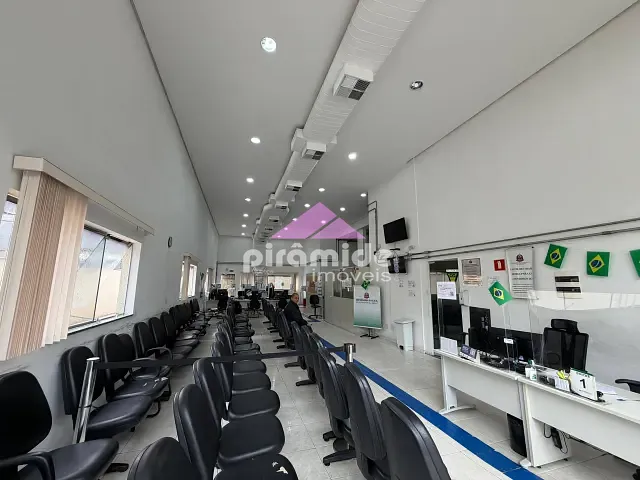 Ponto com 686m², para alugar, no bairro Jardim Aquarius em São José dos Campos