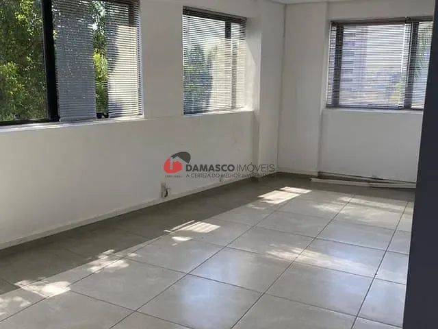 Ponto à venda, no bairro Santo Antônio em São Caetano do Sul
