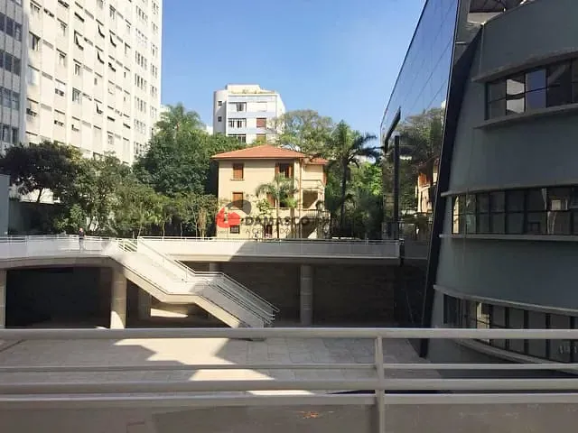 Ponto para alugar, no bairro Jardim Paulista em São Paulo