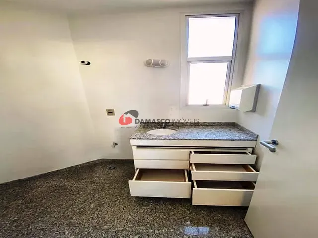Ponto à venda, no bairro Rudge Ramos em São Bernardo do Campo