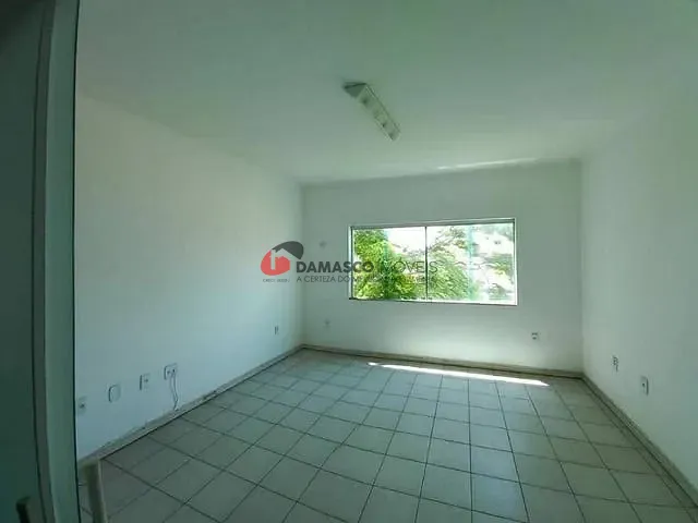Ponto à venda, no bairro Olímpico em São Caetano do Sul