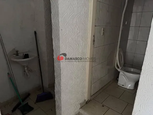 Ponto com 244m², à venda, no bairro Oswaldo Cruz em São Caetano do Sul