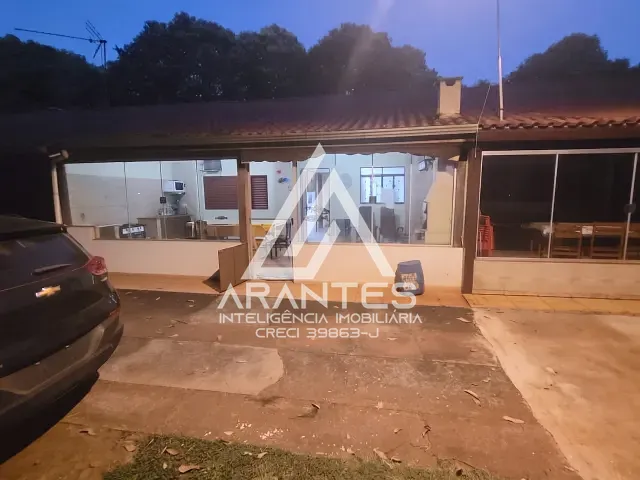 Rancho 3 quartos e 1 banheiro, à venda, no bairro zona rural em Colômbia