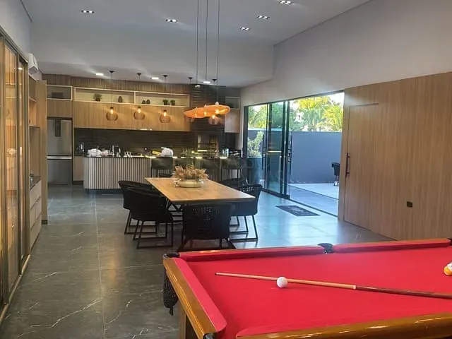 Rancho com 521m² 4 quartos e 3 banheiros, à venda, no bairro Riviera do Poente em Alvorada do Sul