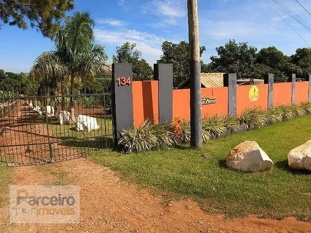 Rancho com 11600m² 4 quartos e 4 banheiros, à venda, no bairro Vila dos Pescadores em Salto Grande