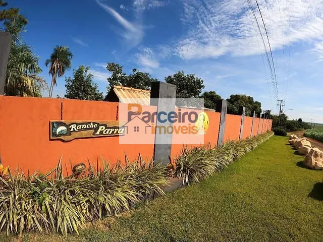 Rancho com 11600m² 4 quartos e 4 banheiros, à venda, no bairro Vila dos Pescadores em Salto Grande
