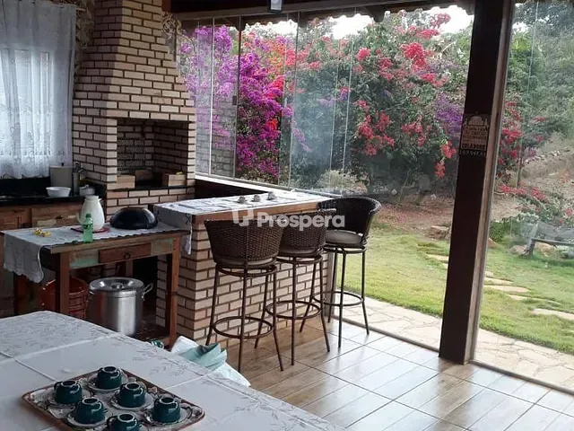 Rancho com 2500m² 2 quartos e 1 banheiro, à venda, no bairro rural em Abadiânia