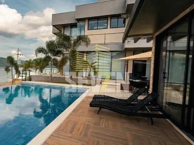 Rancho com 2230m² 5 quartos e 6 banheiros, à venda, no bairro Água da Limeira em Ribeirão Claro