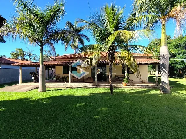 Rancho com 1665m² 5 quartos e 5 banheiros, à venda, no bairro AGUAS CLARAS em Ribeirão Claro